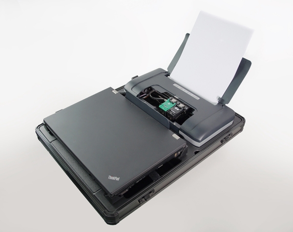 + Low-Cost + Komplett-Prüfkoffer Compact