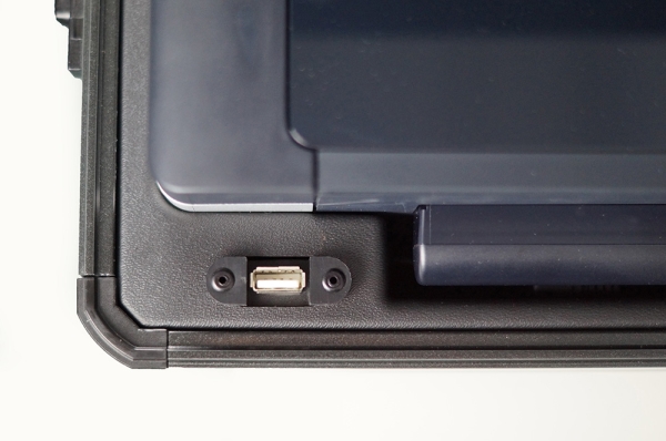 + Low-Cost + Komplett-Prüfkoffer Compact